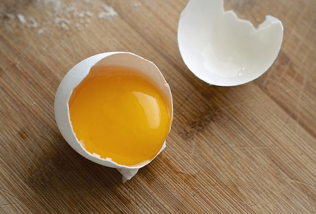 Żółtko z jajka - propozycje kulinarne